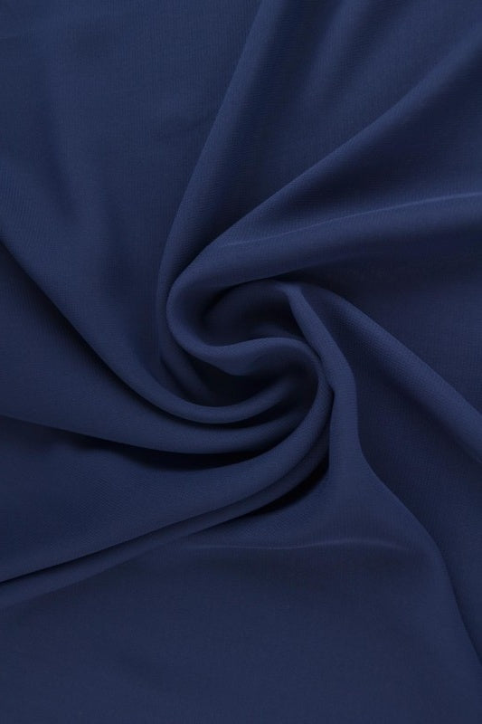 Navy chiffon – let, gennemsigtig & med flot fald, metervare til erhverv (billede 1 af 7)