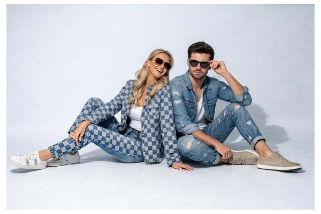 Lys blå denim stof med skyemønster – metervare til bukser & jakker, metervare til erhverv (billede 5 af 8)