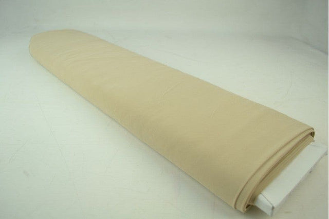 Cremefarvet lycra mesh – elastisk netstof, semi transparent, metervare til erhverv (billede 2 af 4)