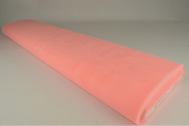 Laksefarvet stift tyl – let & formfast netstof, metervare til erhverv (billede 2 af 8)