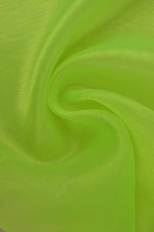 Limegrøn organza – transparent & skinnende, metervare til erhverv (billede 1 af 7)