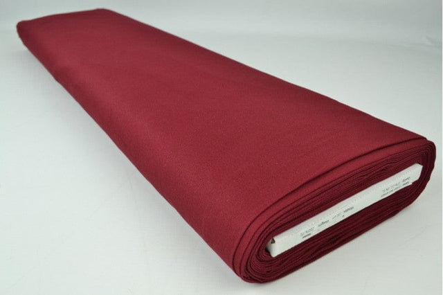 Bordeaux bomuldstwill med stræk – diagonal twill & formfast komfort, metervare til erhverv (billede 2 af 7)