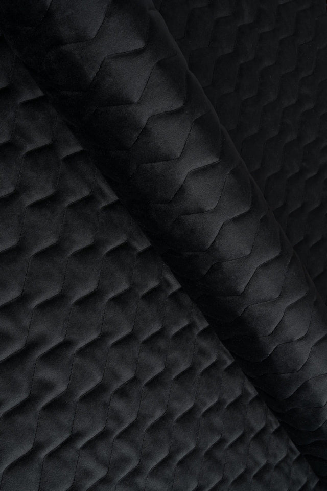 Mat natsort magic velvet 3D – quiltet velour med zigzagmønster, metervare til erhverv (billede 1 af 8)