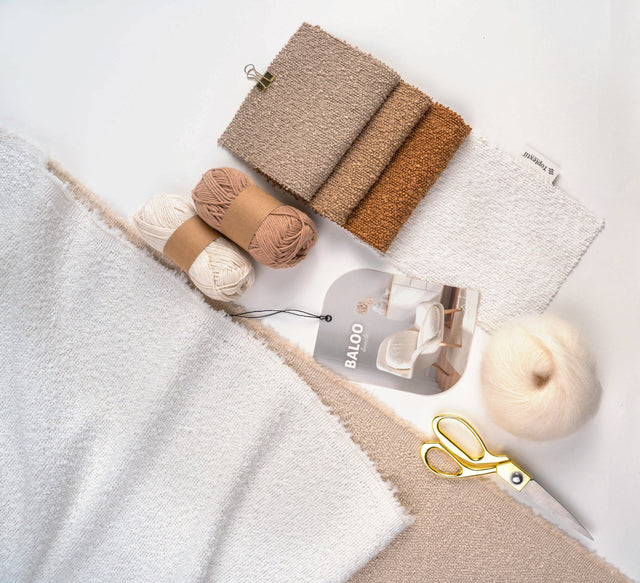 LYS RØGBLÅ BALOO BOUCLÉ MØBELSTOF – TEDDY-STRUKTUR & EKSTREM SLIDSTYRKE