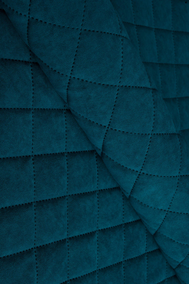 Mørk fjordblå Uttario velvet 3D – quiltet velour med viftemønster, metervare til erhverv (billede 1 af 3)