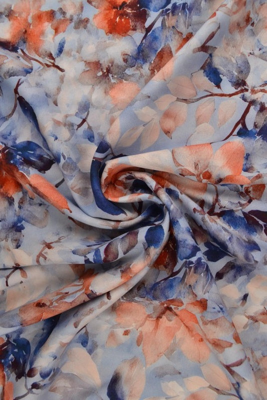 Viskose stof med akvarel blomsterprint – blå & orange, metervare til erhverv (billede 1 af 9)
