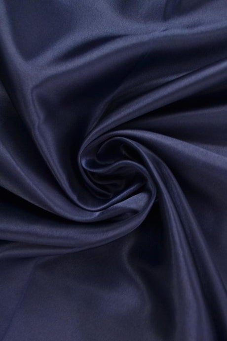 Navy satin stof – let & glansfuldt, metervare til erhverv (billede 1 af 8)