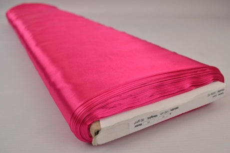 Neon pink satin stof – let & glansfuldt, metervare til erhverv (billede 2 af 5)