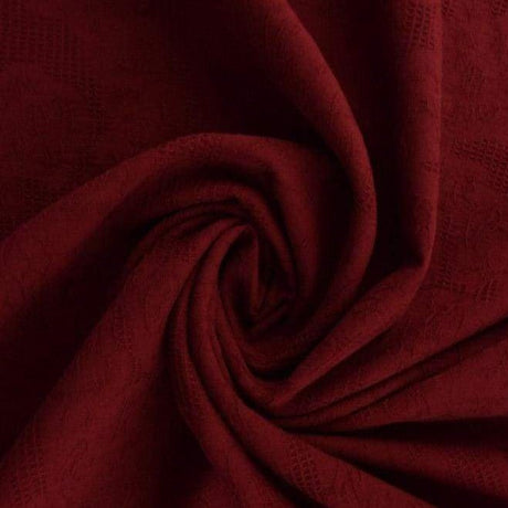 Bordeaux bomulds jacquard - vaffelstruktur med blomstermotiv, metervare til erhverv (billede 1 af 5)