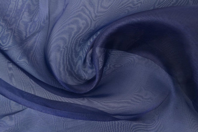 Navy organza – transparent & skinnende, metervare til erhverv (billede 3 af 7)