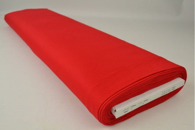 Rød bomuldstwill med stræk – diagonal twill & formfast komfort, metervare til erhverv (billede 2 af 7)
