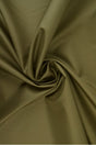 Taupe let vandtæt polyester – slidstærk & hurtigtørrende, metervare til erhverv (billede 1 af 6)