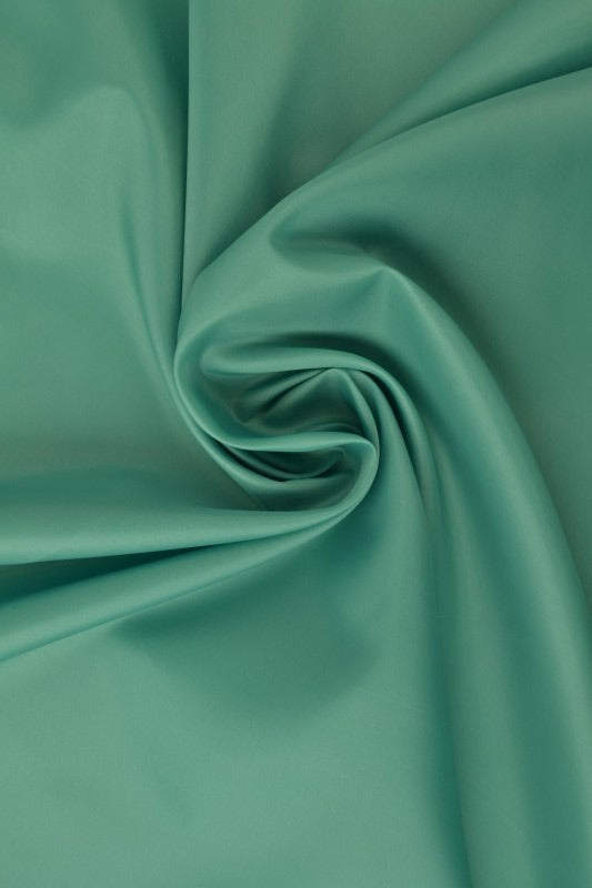 Mintgrøn polyester foer – glat, let & let glans, metervare til erhverv (billede 1 af 5)