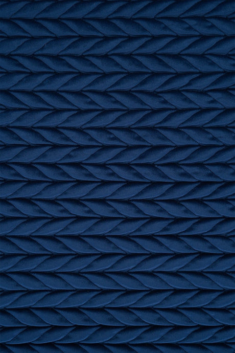Dyb koboltblå magic deluxe p301 – quiltet velour med fin fletning, metervare til erhverv (billede 2 af 5)