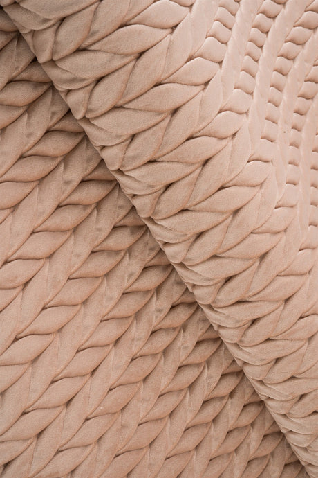 Pudret sandrosa magic deluxe p301 – quiltet velour med fin fletning, metervare til erhverv (billede 1 af 5)