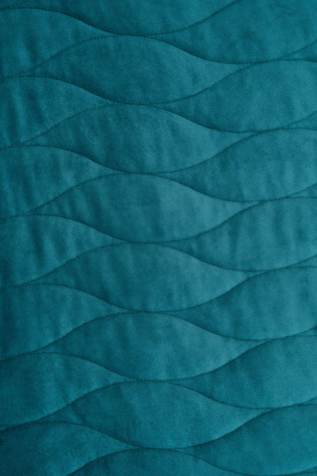 Dyb laguneturkis magic velvet 3D – quiltet velour med bølgemønster, metervare til erhverv (billede 2 af 8)