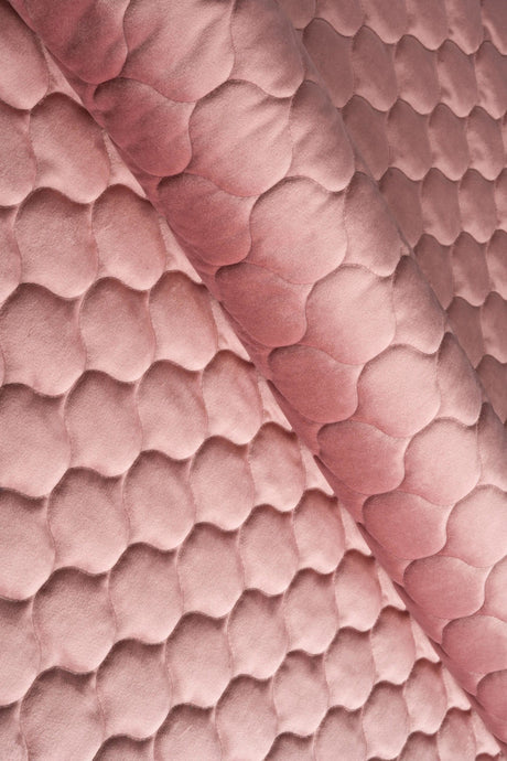 Støvet gammelrosa magic velvet 3D – quiltet velour med dråbemønster, metervare til erhverv (billede 1 af 8)