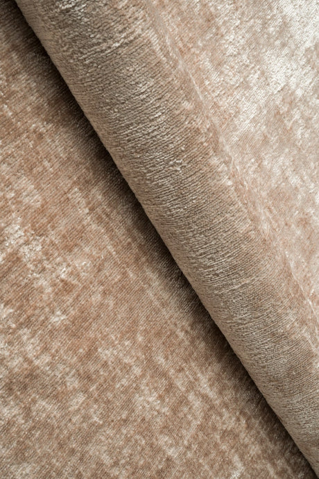 Varm taupebeige Miu chenille møbelstof – slidstærk & petproof, metervare til erhverv (billede 1 af 7)