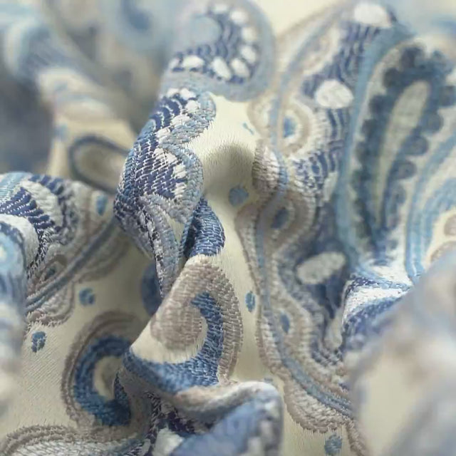 MOSGRØN PAISLEY PÅ SORT BOMBAJ JACQUARD MØBELSTOF – PAISLEY-MØNSTER