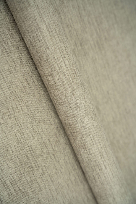 Lys sandbeige Rugia møbelstof – chenille-look & slidstærk, metervare til erhverv (billede 1 af 3)