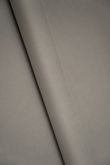 Lys varm gråbeige smart velvet møbelvelour – slidstærk & petproof, metervare til erhverv (billede 1 af 4)