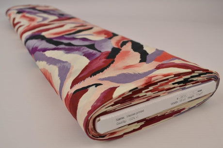 Viskose stof med farverigt zebraprint – hvid, lilla & pink, metervare til erhverv (billede 2 af 9)